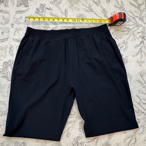 Lululemon Nylon Track Pant - Picture 8 of 9